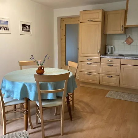 Апартаменты Makuc *