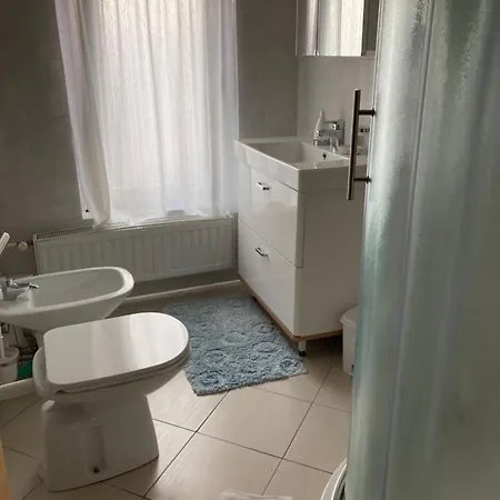 Makuc アパート *